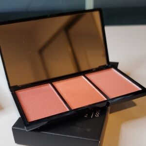 K Voss Blushing Beauty Palette & Fairy Dust Highlighter